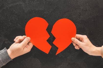 经典作答解释:今期生肖旺西南，明月依旧照乾坤猜解一释义最佳成语解释