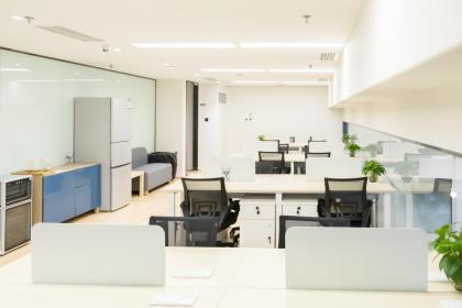 二五相合一七开,龙吟虎啸一时发指打一个最佳精准生肖，词语释义解析