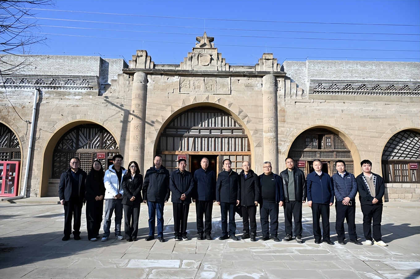 军旅书法家刘建武在榆林——挥毫赠墨香，以丹心书写延安精神